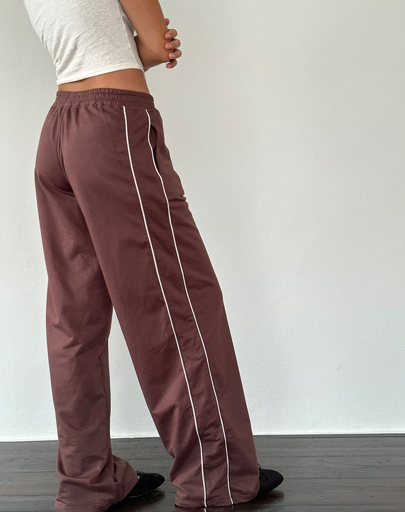 nike mahogany joggers