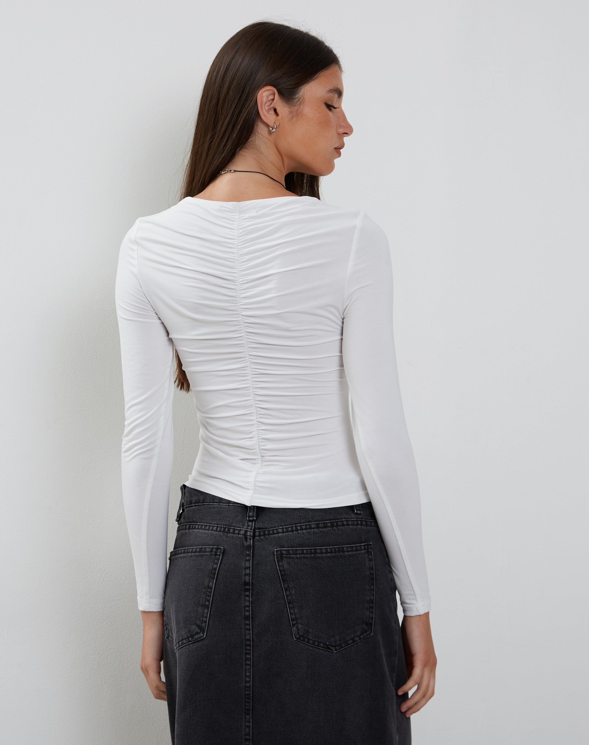 White long sleeve store ruched top