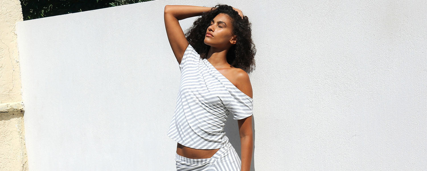 FREE AU SHIPPING ON ALL ORDERS OVER $75