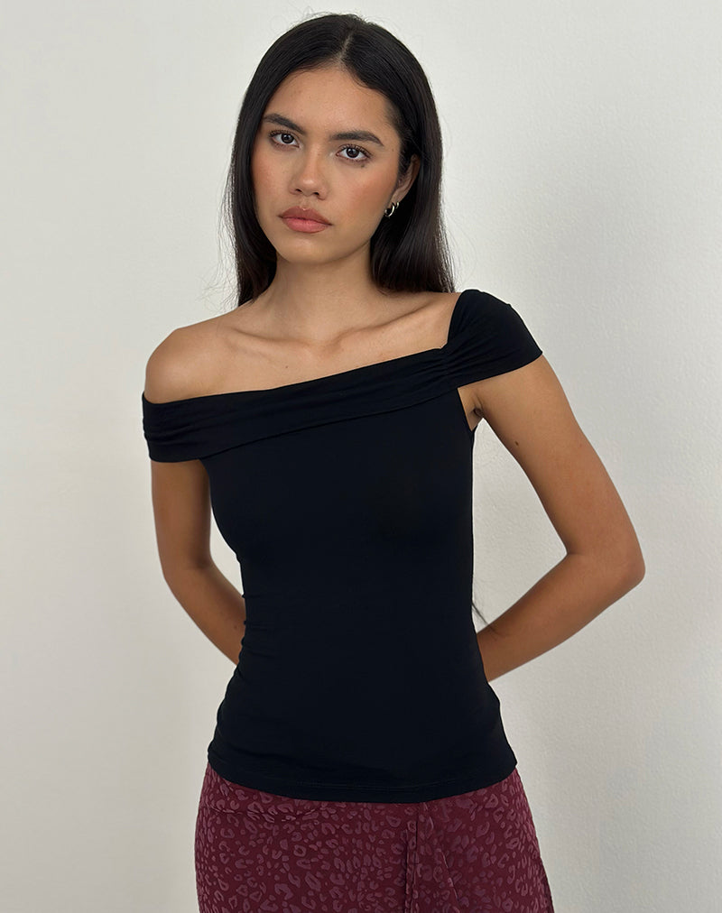Cuthbe One Shoulder Twist Top in Black