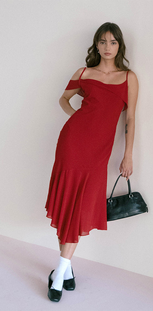 Image of Dansya Midi Chiffon Dress in Red