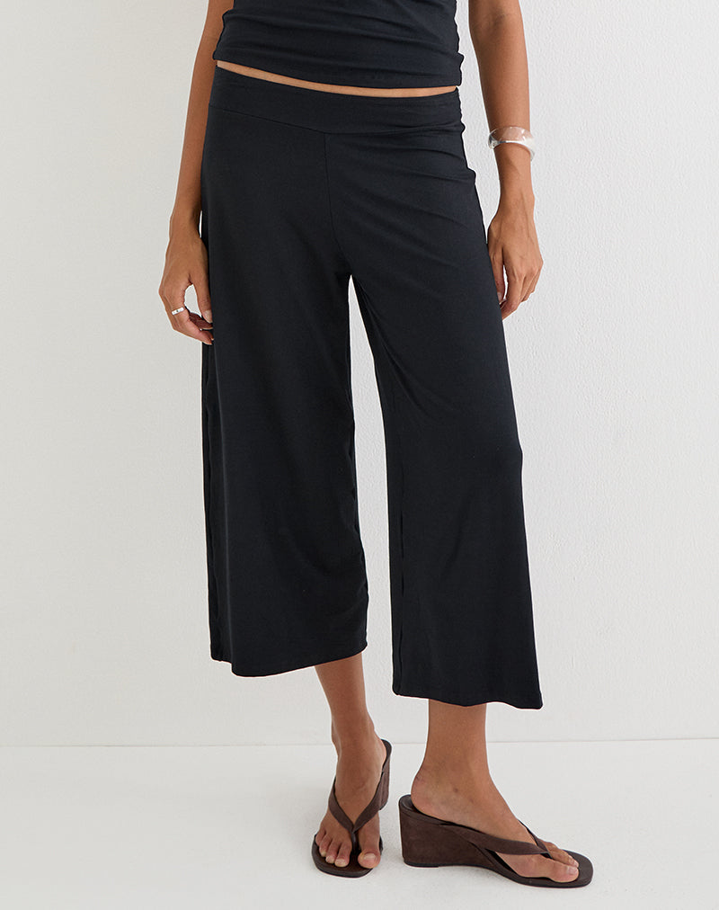 Ano Capri Trousers in Black