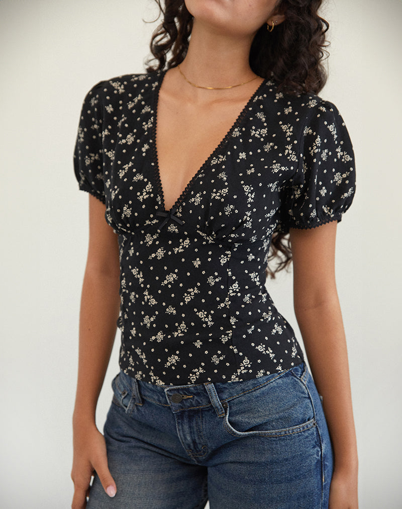 Image of Elvita Top in Floral Land Black