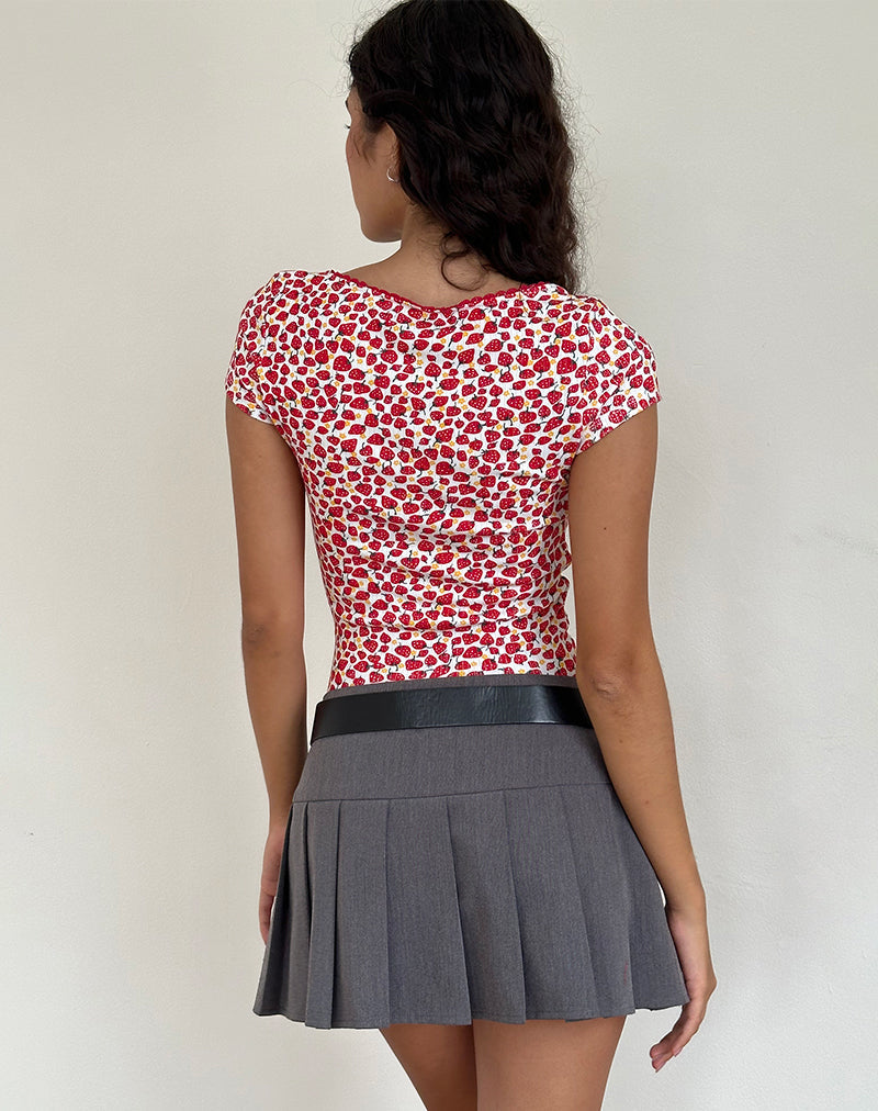 Image of Grodi Fitted Top in Strawberry 2023 Print