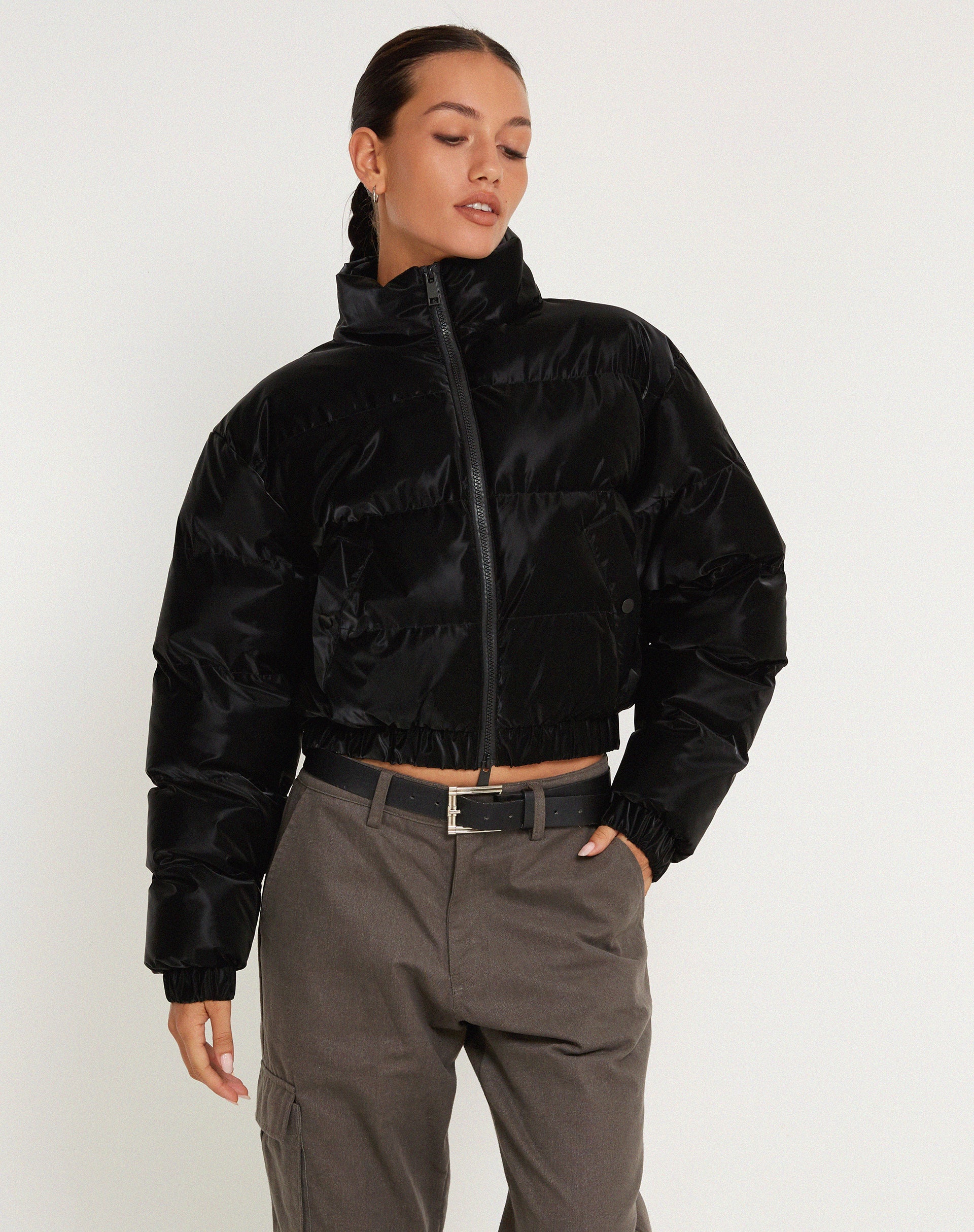 Image of Guntur Puffa Jacket in Black