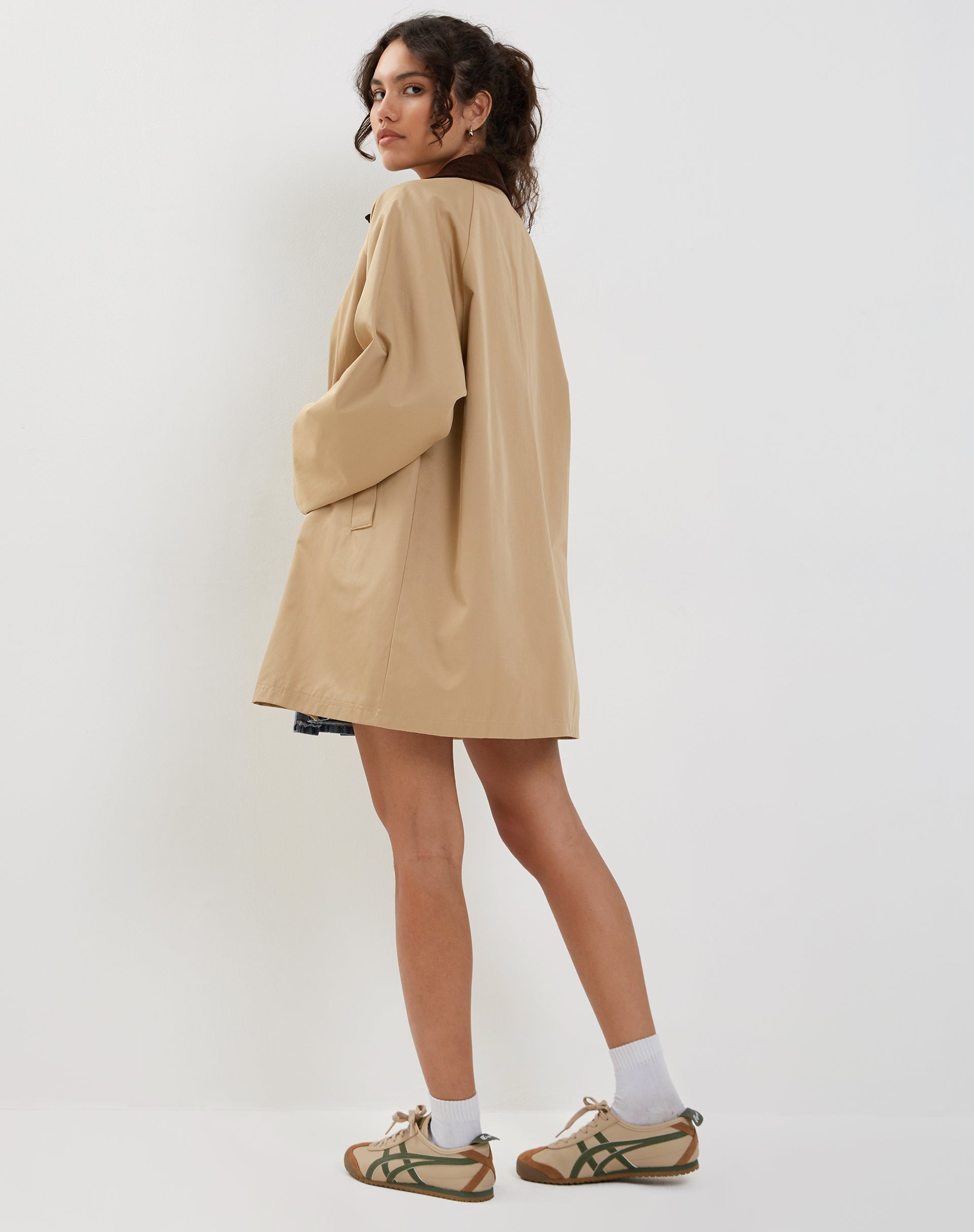 Image of Izora Short Trench Coat in Tan