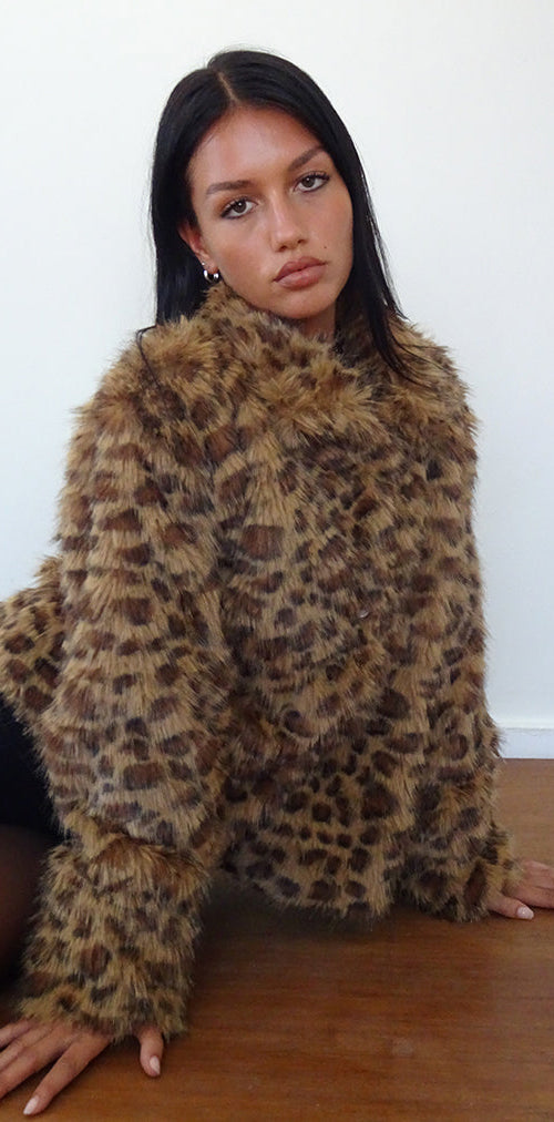 Image of Joji Crop Faux Fur Jacket in Brown Leopard