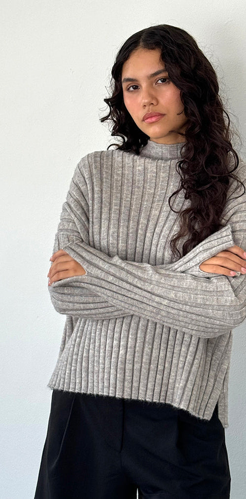 Image of Judah Oversized Chunky Rib Knit Jumper in Light Grey