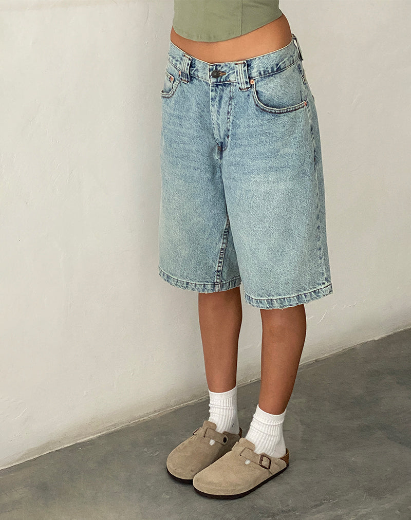 Low Rise Denim Skater Shorts in Bleach Denim