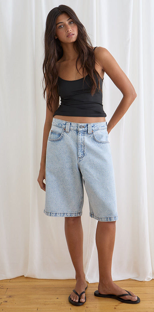Image of Low Rise Denim Skater Short in 80's Light Wash Blue