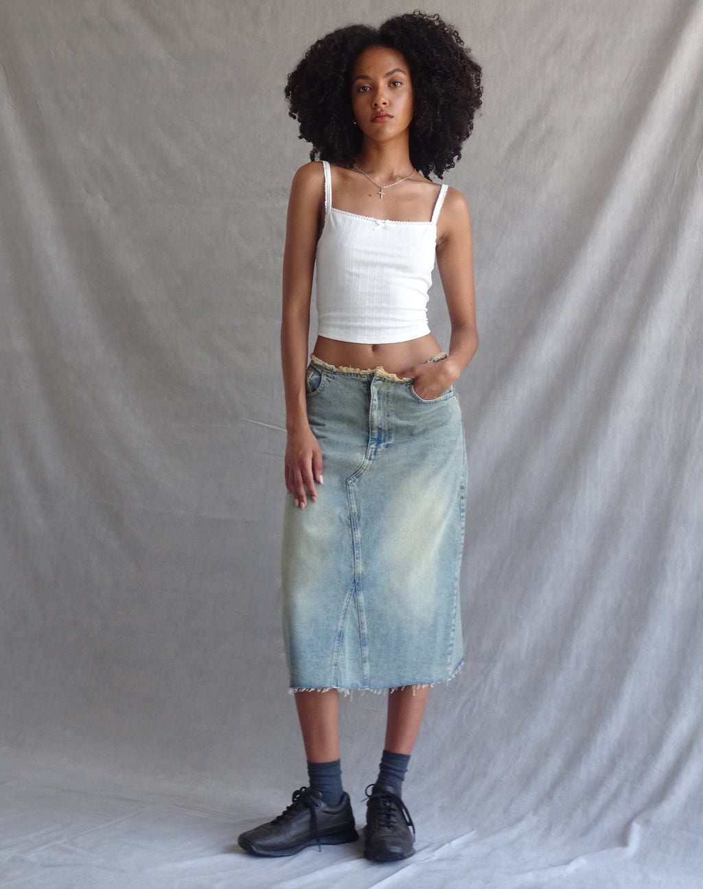 Low Rise Denim Midi Skirt in Light Blue Sand