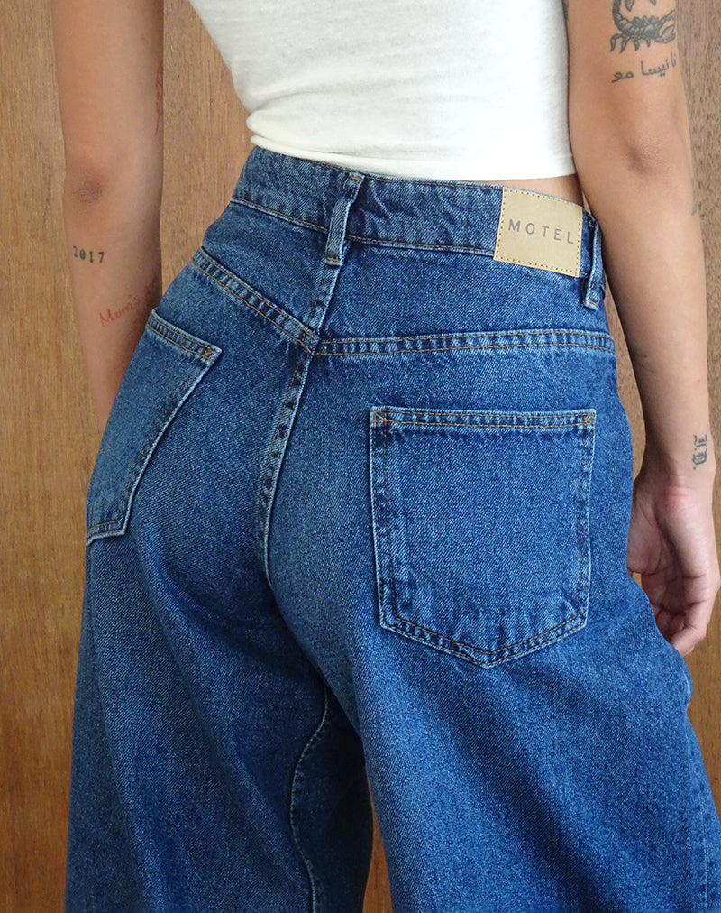 Roomy Oversized Low Rise Jeans in Mid Blue Used