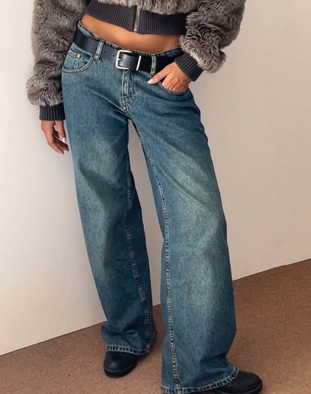 Roomy Extra Wide Low Rise Jeans in Brown Blue Acid