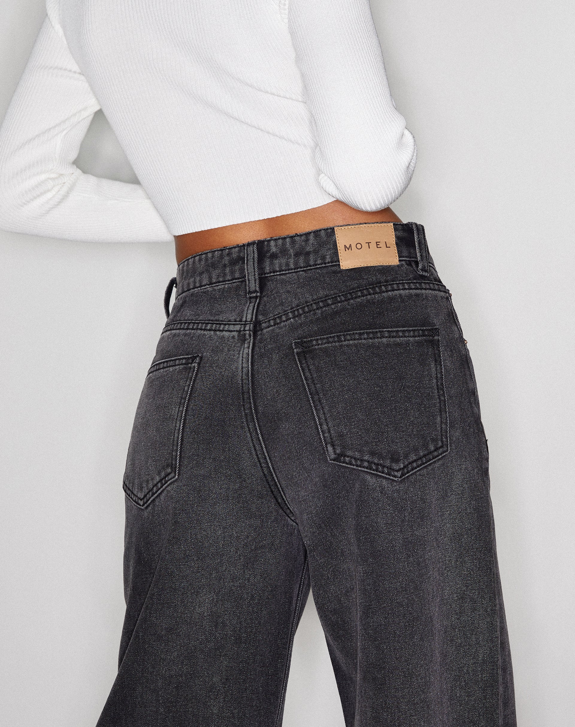 image of Extra Wide Jean in Black Wash