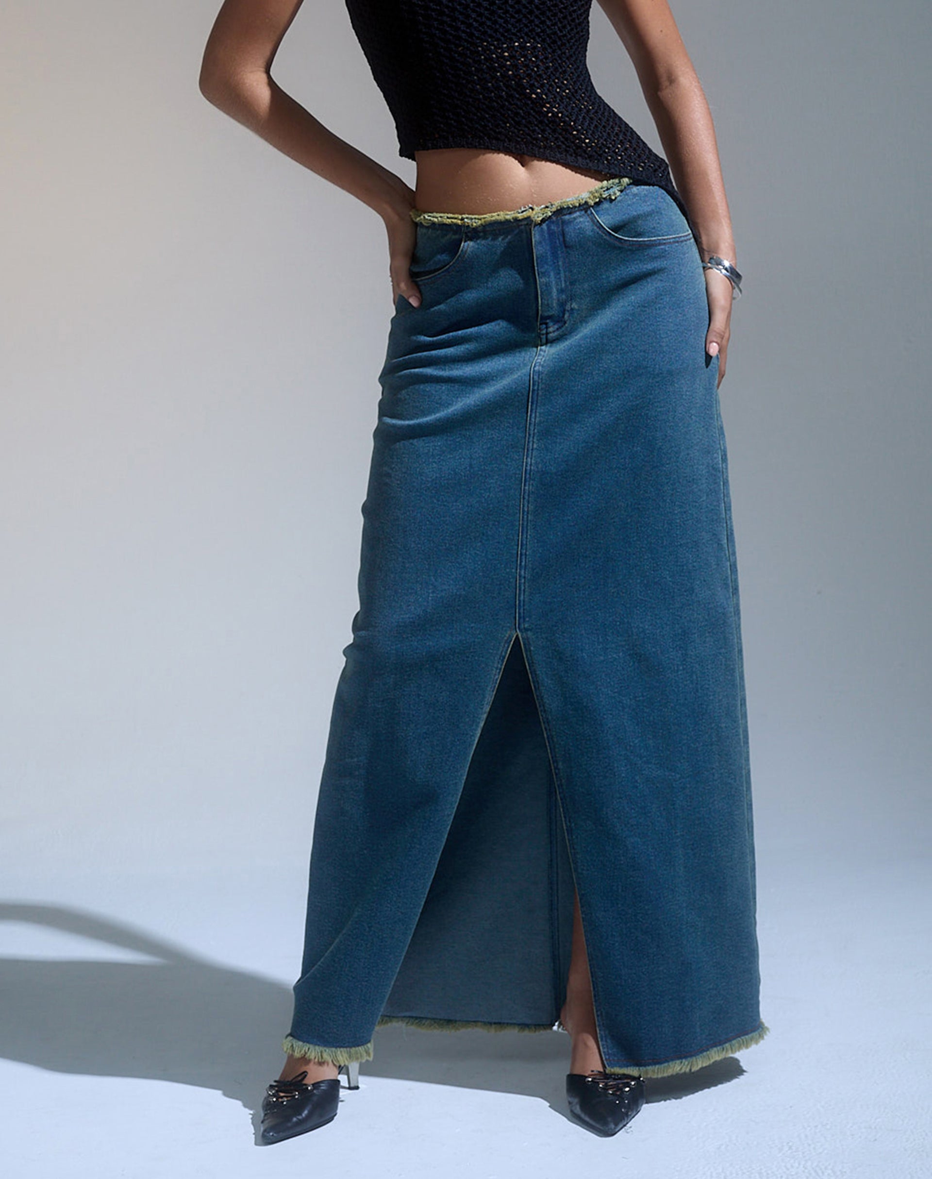 Front Split Denim Maxi Skirt in Riley Vintage Wash | Glassons