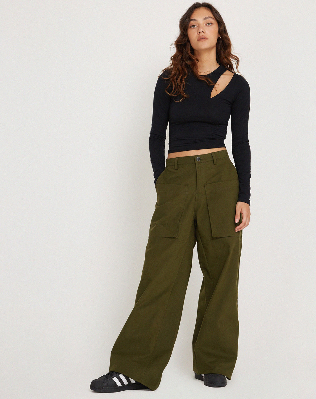 Phalia Wide Leg Cargo Trouser in Dark Olive