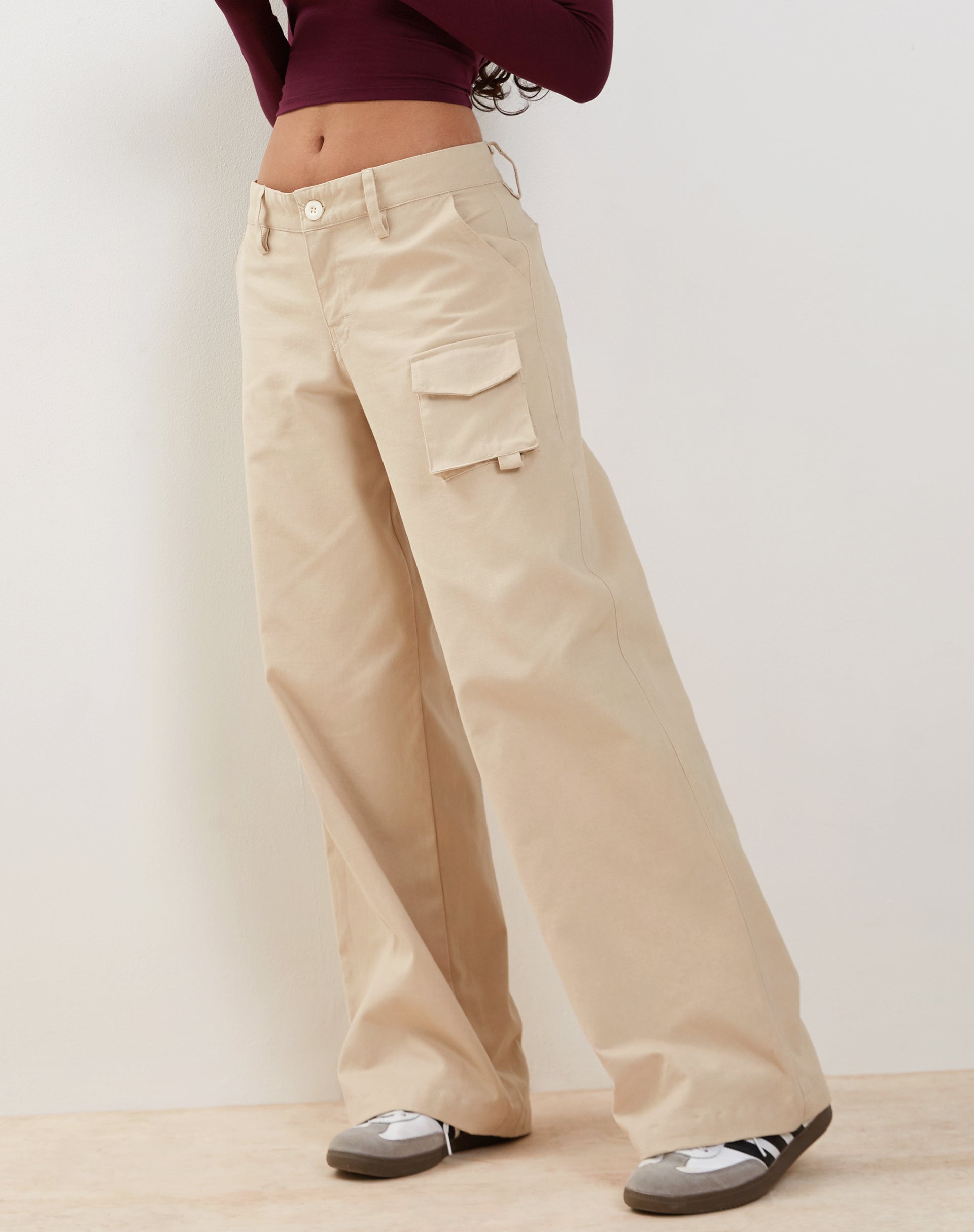 Image of Renee Wide Leg Cargo Trouser in Ecru