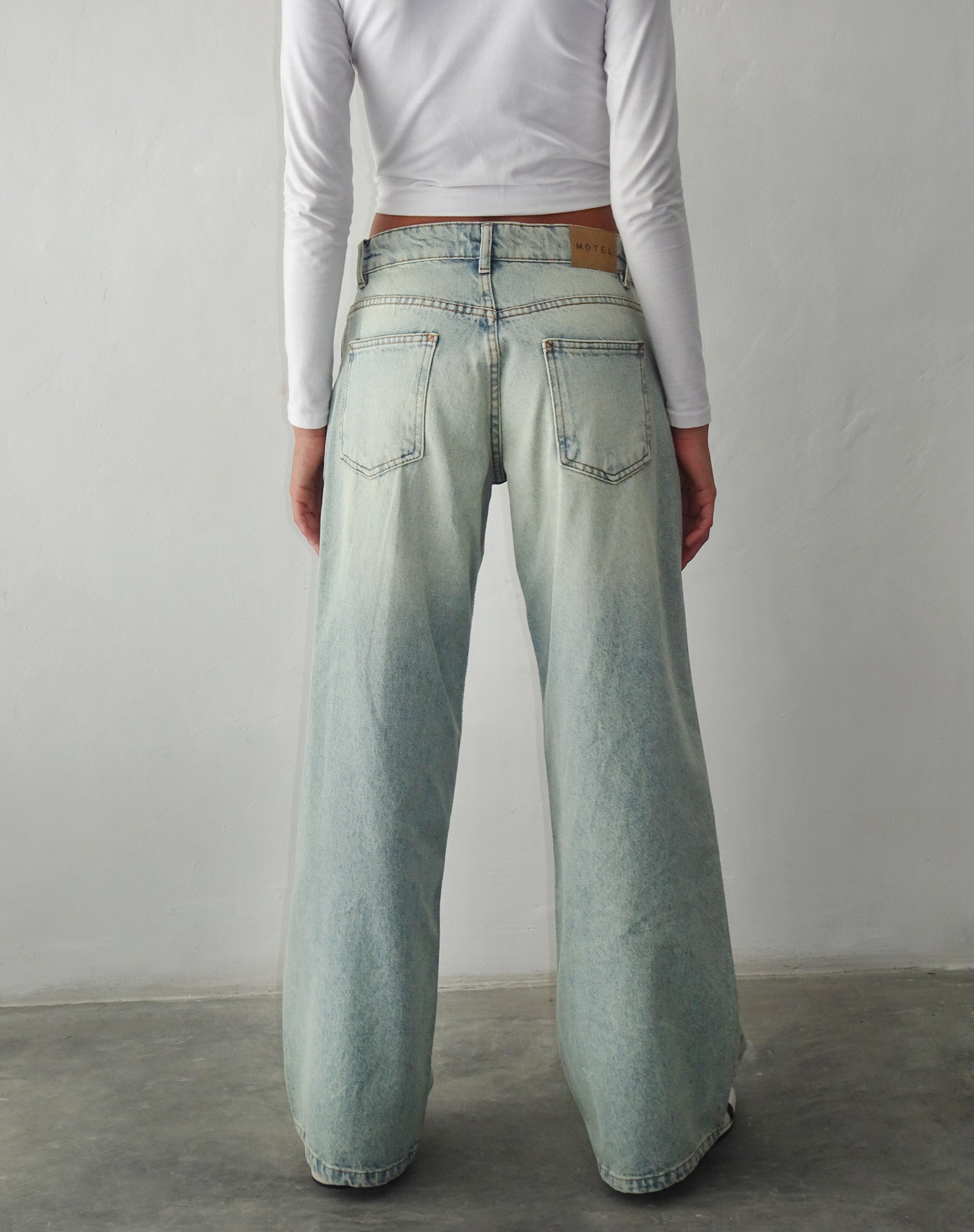 Image of Roomy Extra Wide Low Rise Jeans in Super Bleached Wash
