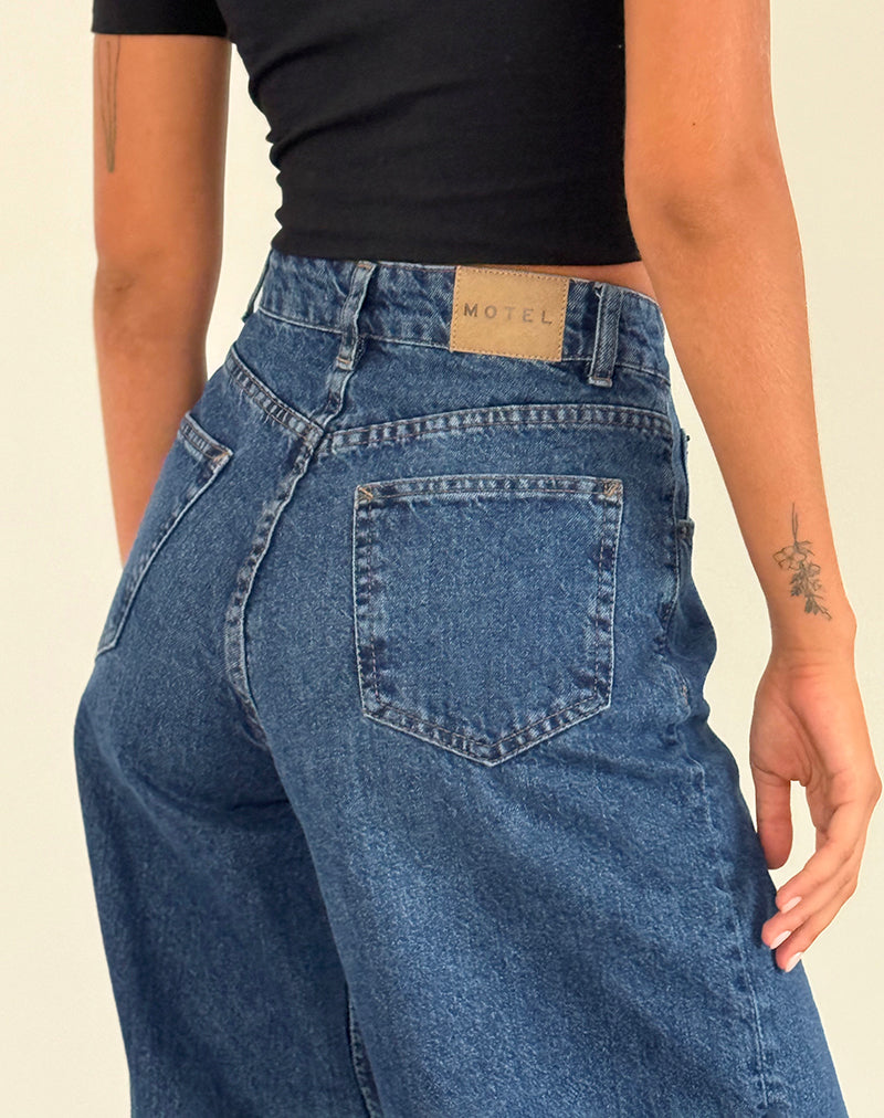 Image of Roomy Extra Wide Jeans in Mid Blue Used