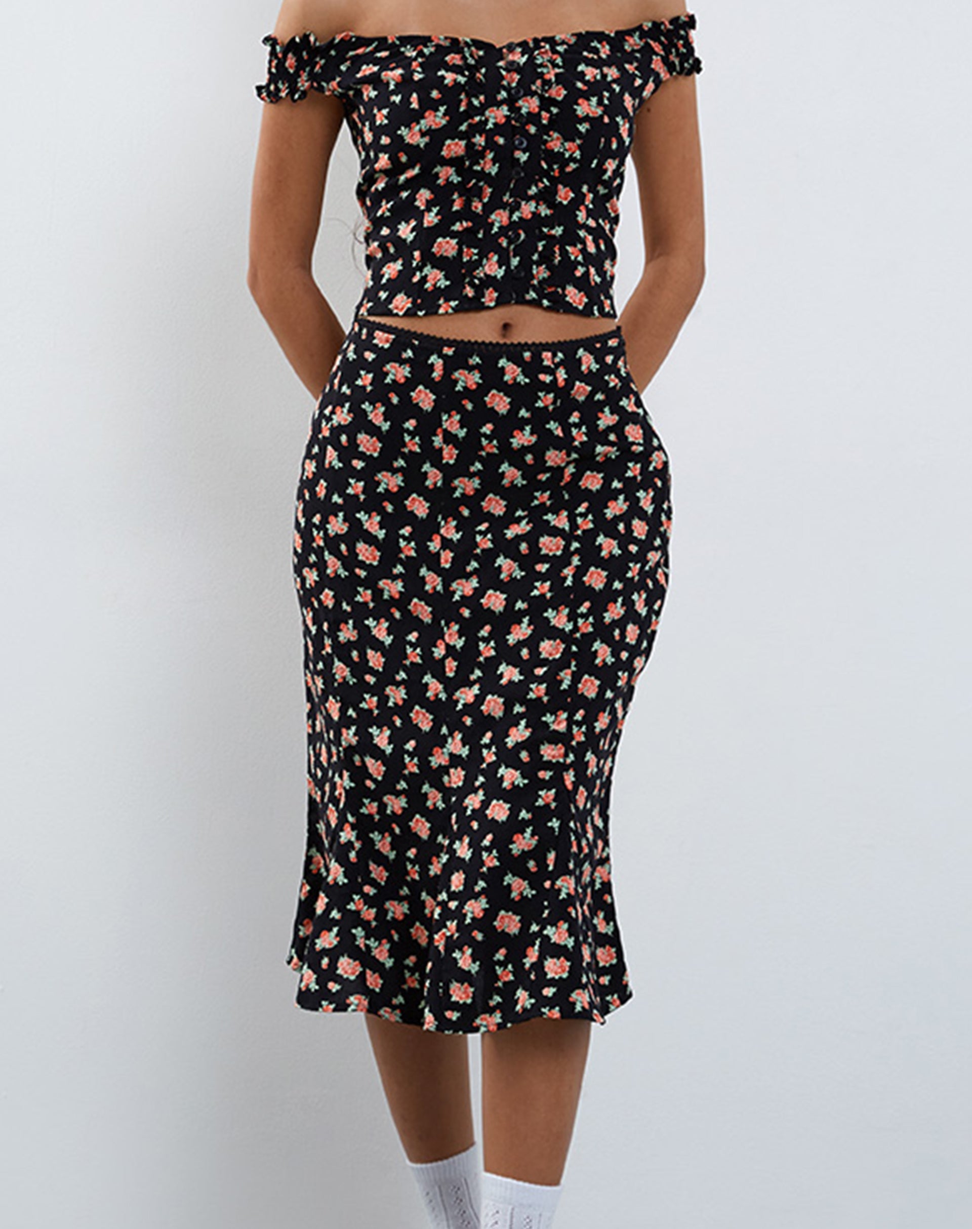 Image of Sima Midi Skirt in Flowing Rose Black