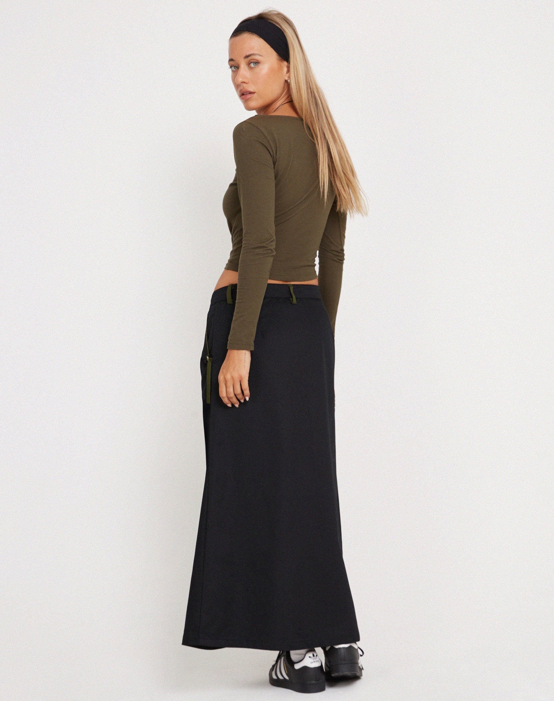 Image of Sorrel Midi Skirt in Black Forest Green