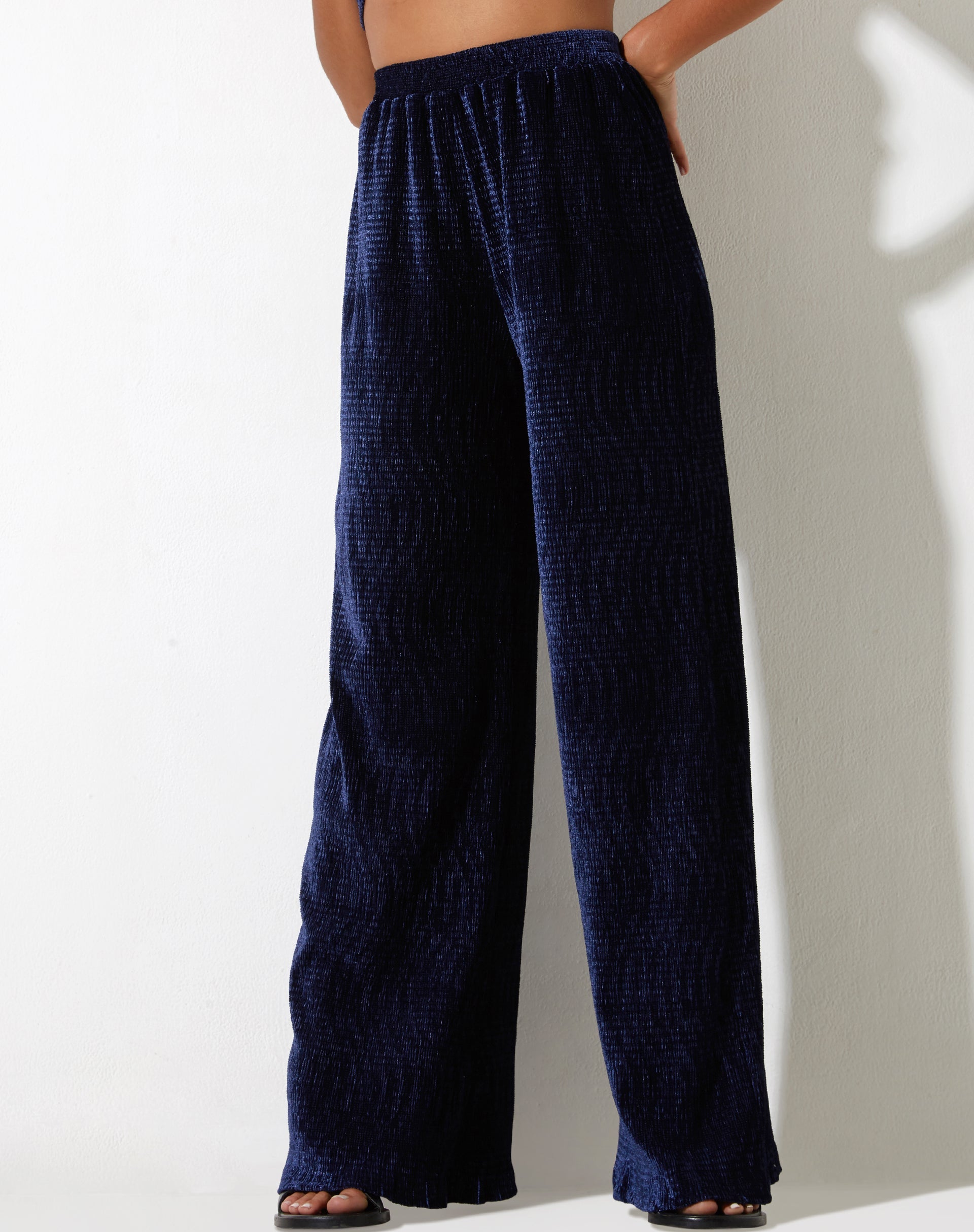 image of Obeli Trouser in Velvet Navy