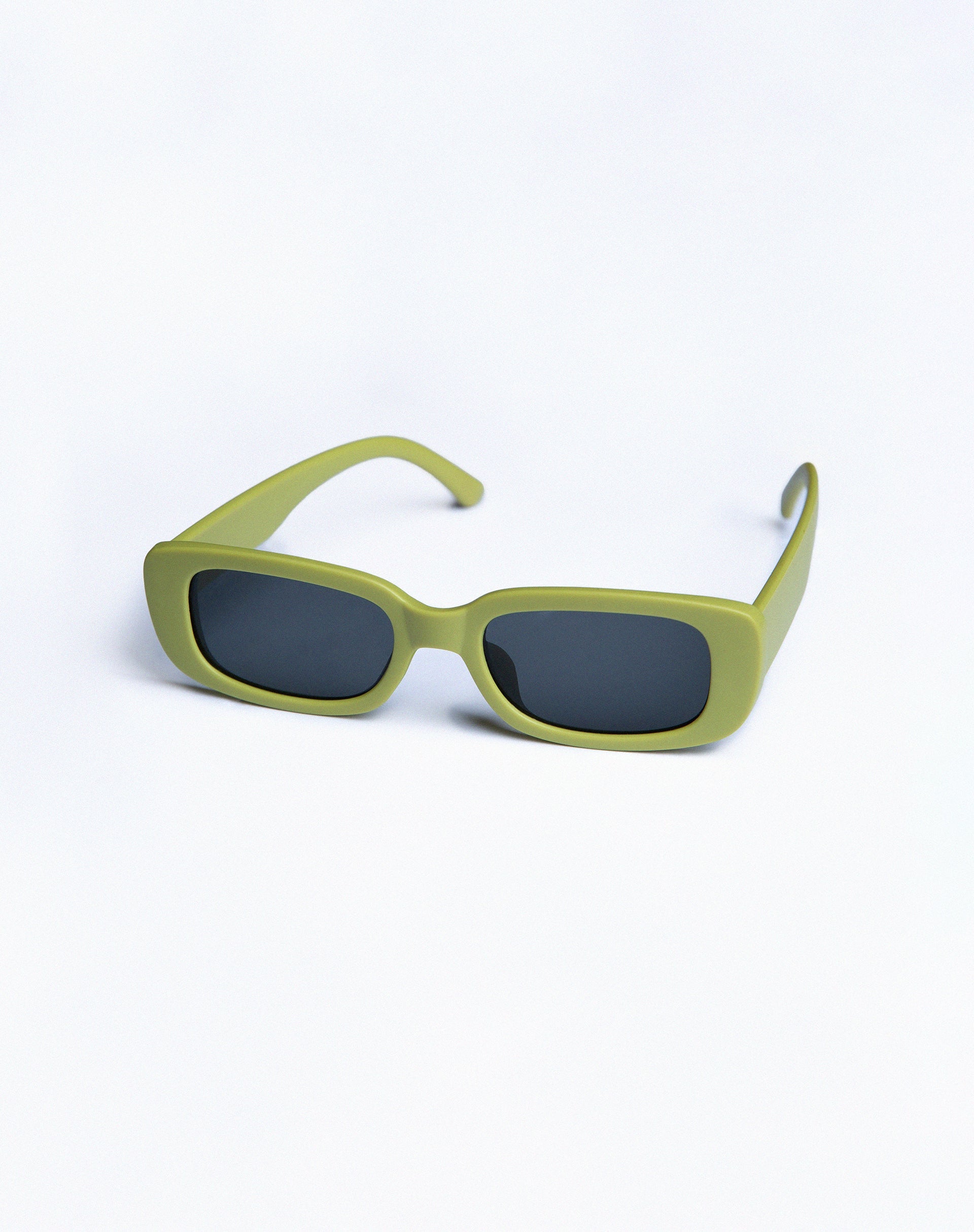 Lizzie Sunglasses in Green