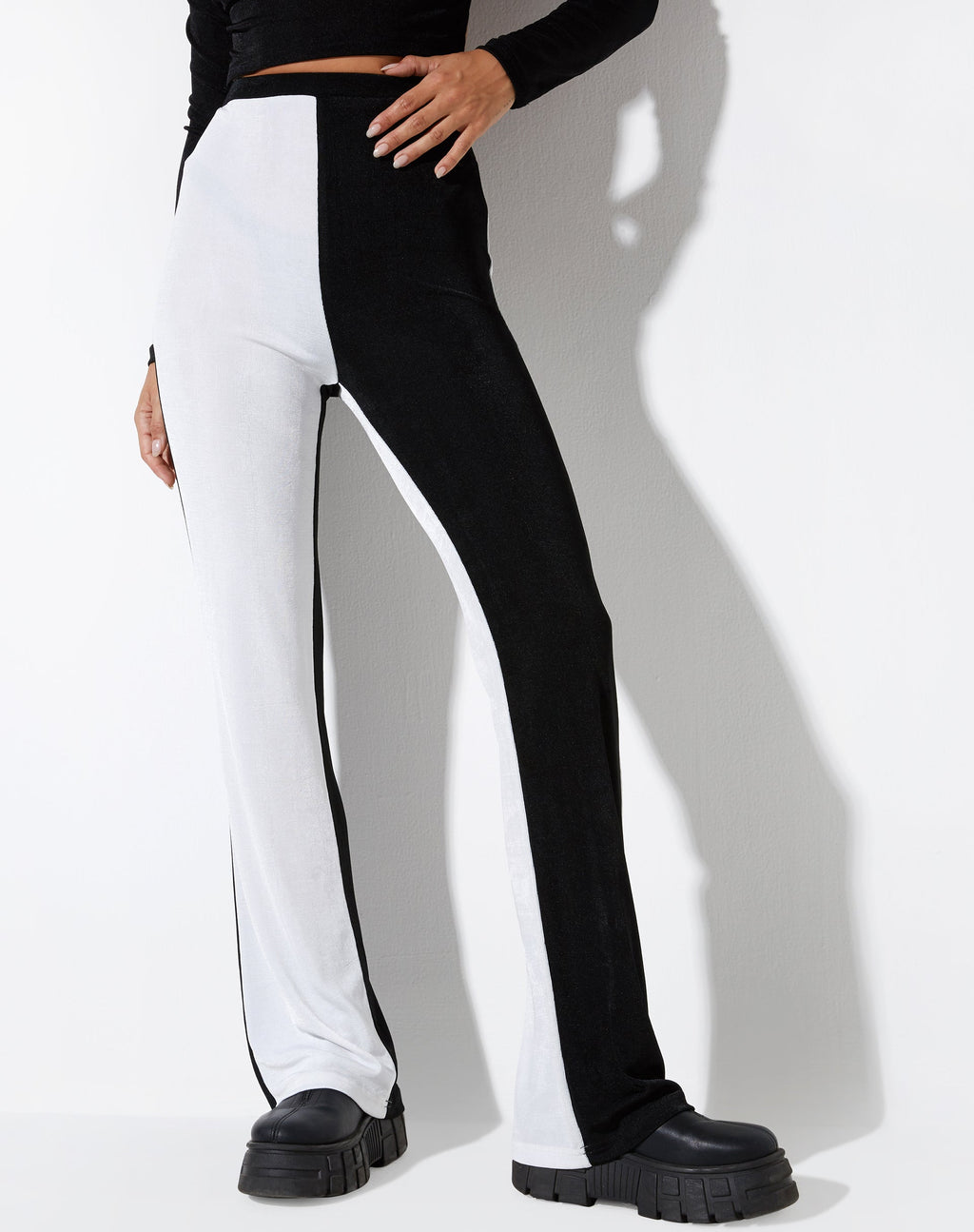 Anson Trouser in Crepe Black and White