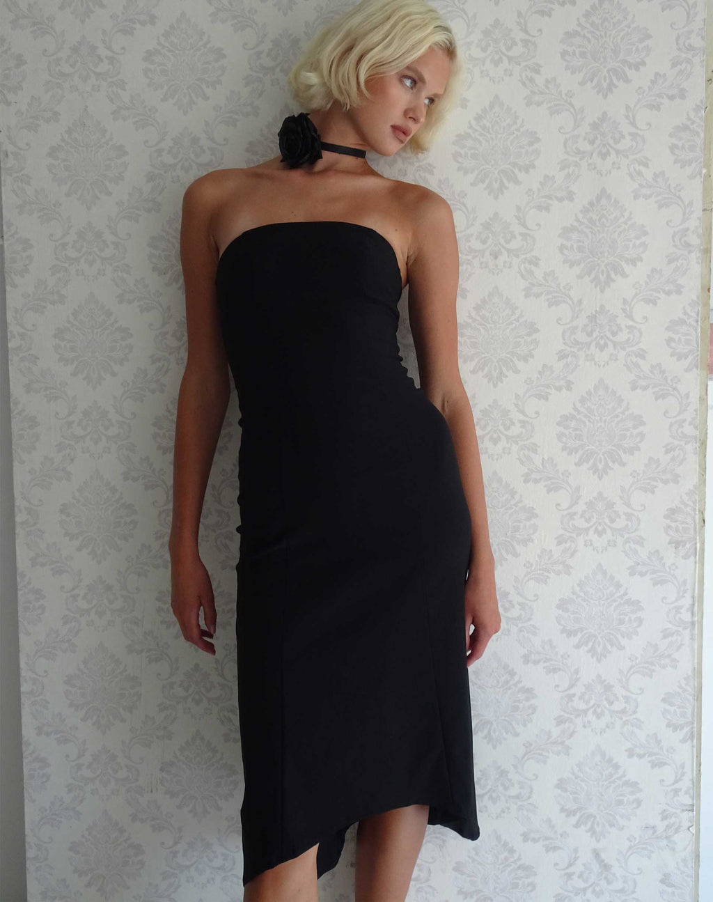 Bellini Bandeau Midi Dress in Black