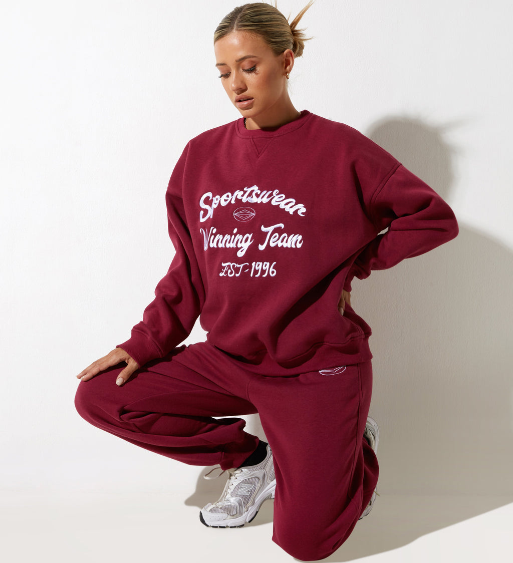 Glan Sweatshirt in Burgundy with 'Winning Team' Embro