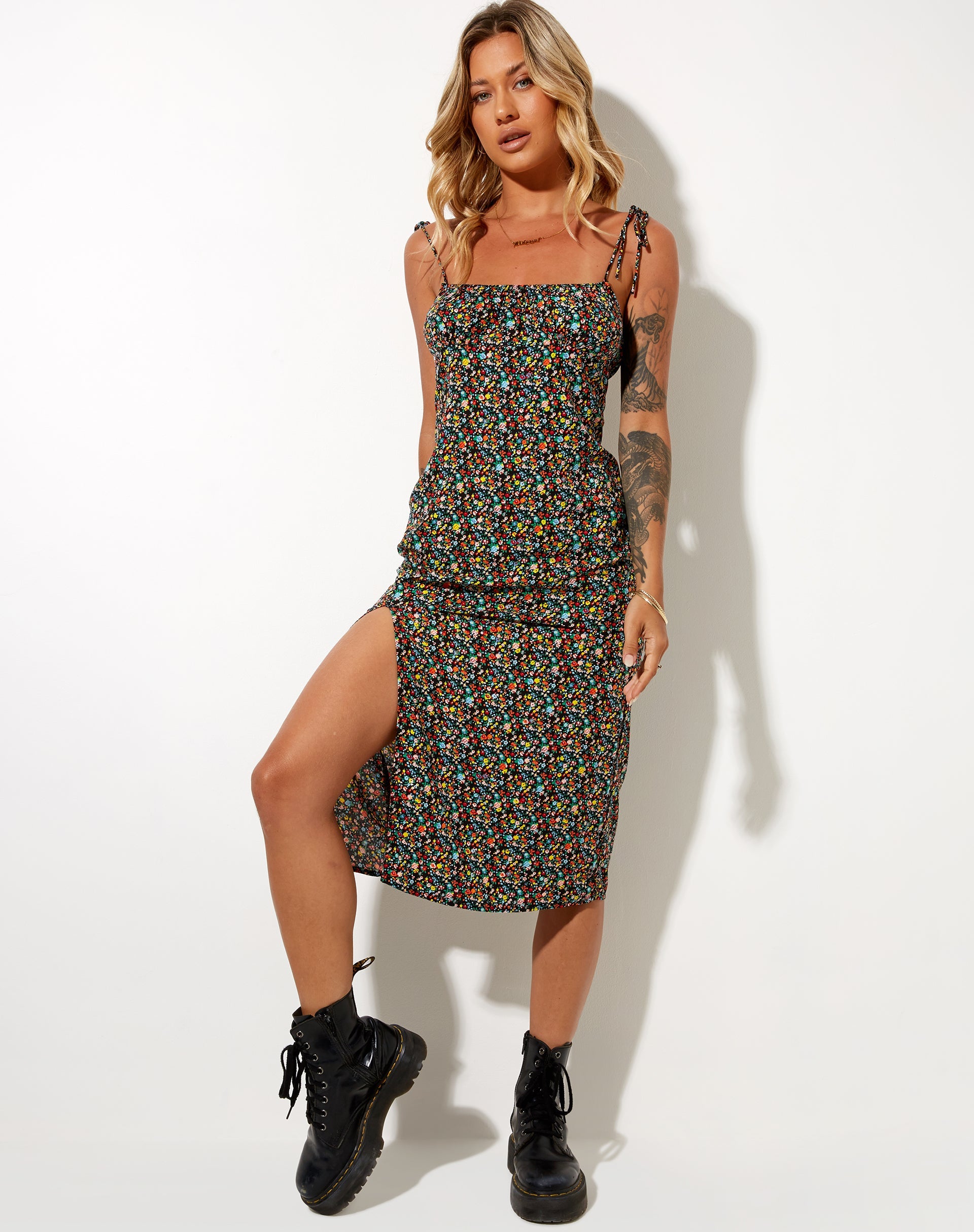 Image of Lotie Midi Dress in Kenny Floral