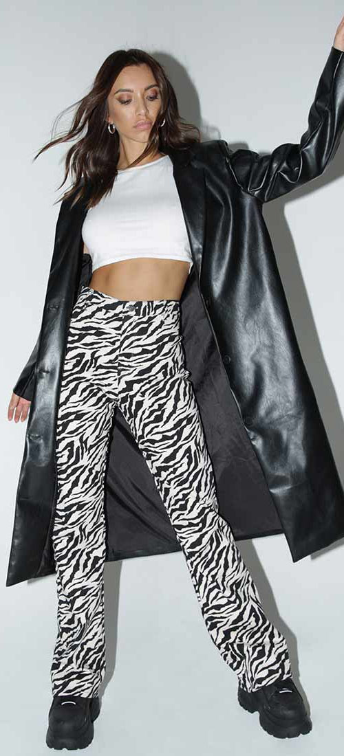 Image of Zoven Trouser in 90s Zebra Black and White