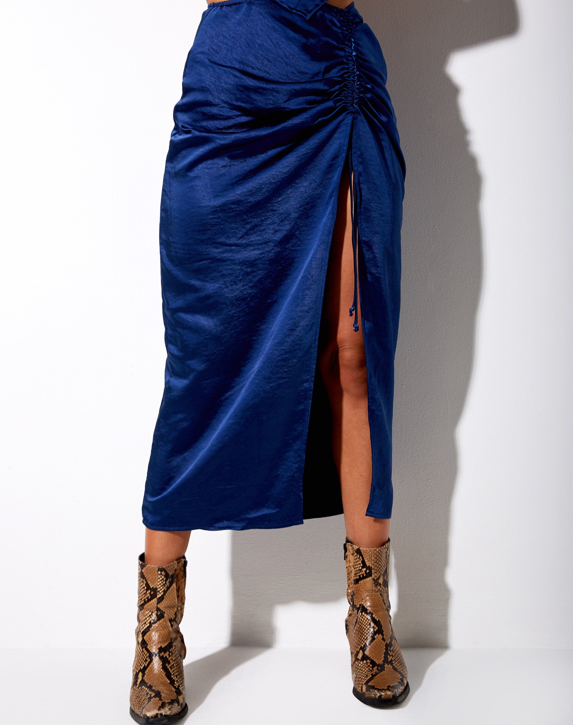 Maxi Skirt Velvet Skirt In Summer Pleated Maxi Skirt Outfit For