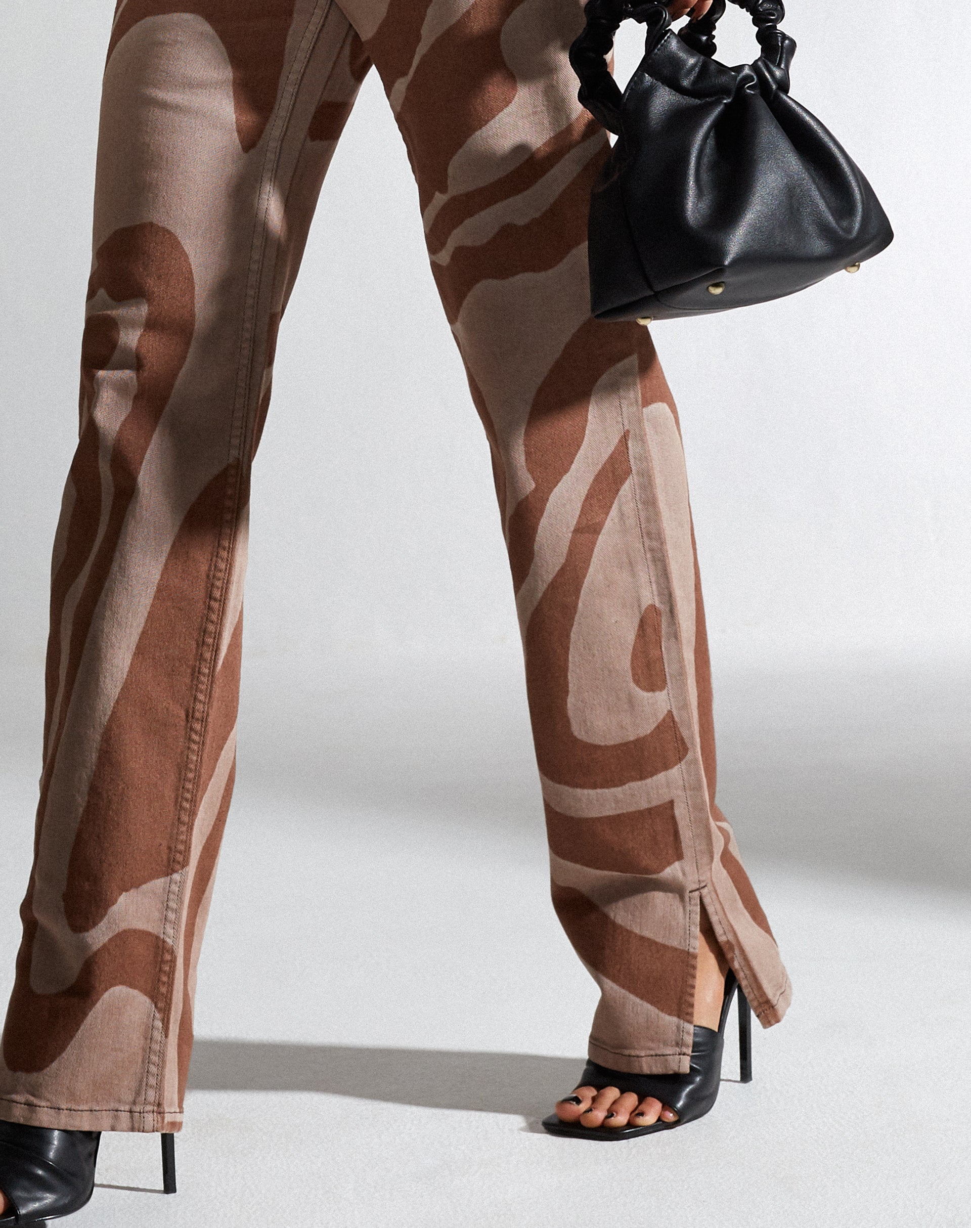 Image of MOTEL X IRIS Straight Leg Jeans in Laser Swirl Brown