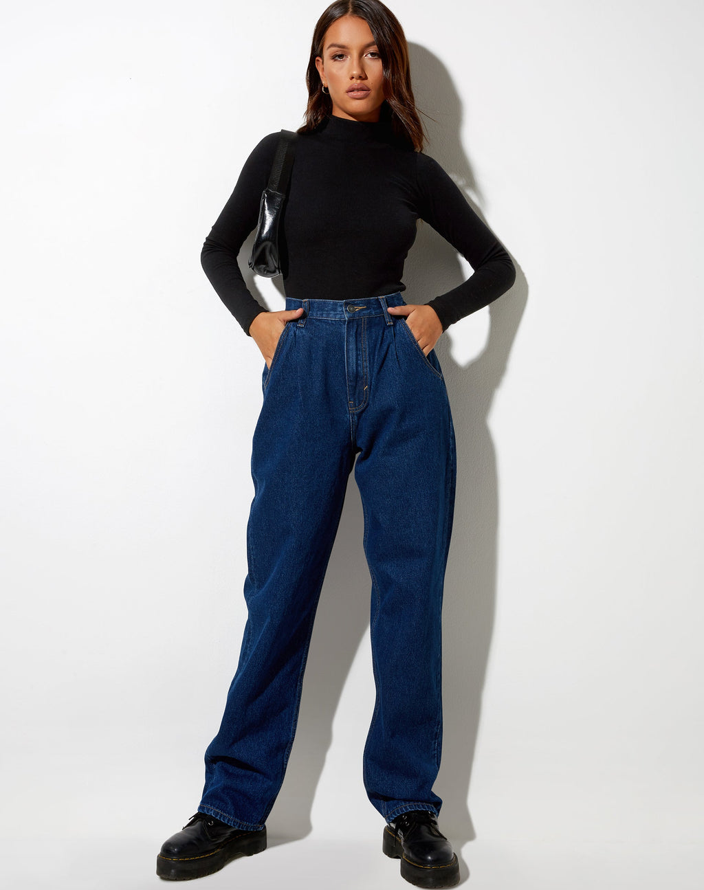 Pleated Jeans in Indigo Blue