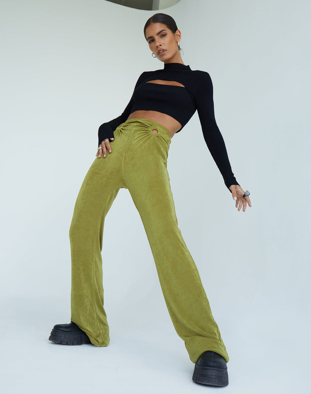 Sesaot Flare Trouser in Crepe Lime